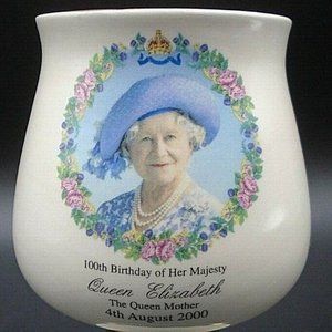 Queen Elizabeth 100 Birthday Commemorative Goblet